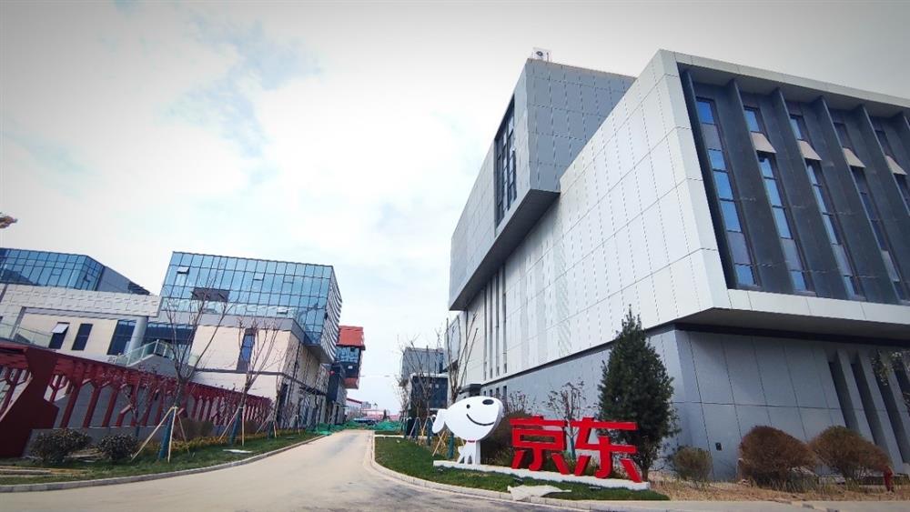 人民網(wǎng)、新華網(wǎng)、大眾網(wǎng)、濟(jì)南電視臺(tái)等多家媒體重磅報(bào)道產(chǎn)發(fā)集團(tuán)高質(zhì)量發(fā)展 成果經(jīng)驗(yàn)